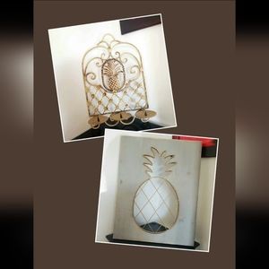 2 pieces of pineapple wall art - No separating